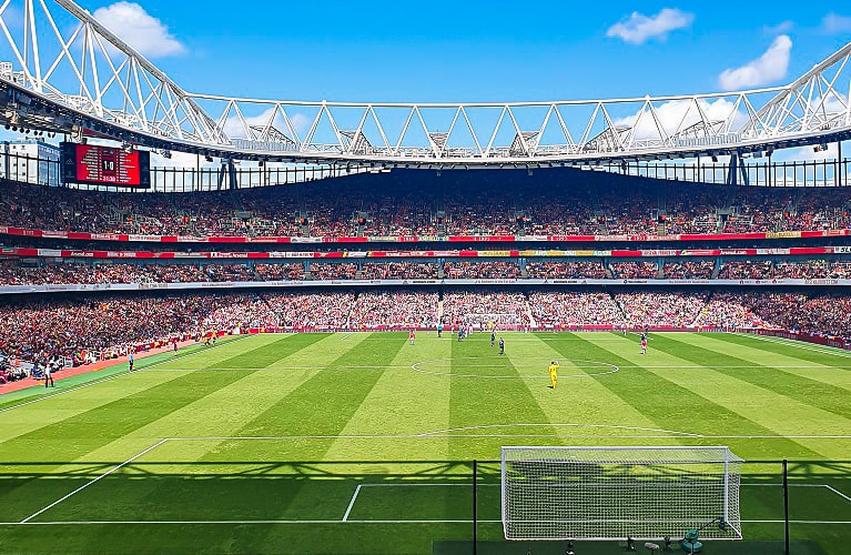 Arsenal Vs Aston Villa 17.04.2027 Cannon Club Level: Behind Goal - Image 3
