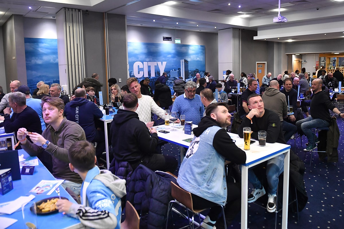 Manchester City Vs Tottenham Hotspur 02.01.2027 Commonwealth Bar - Image 3